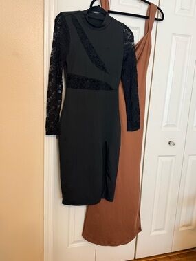 Black Lace-Sleeve Bodycon Dress - Classic Women's Dress BOGO